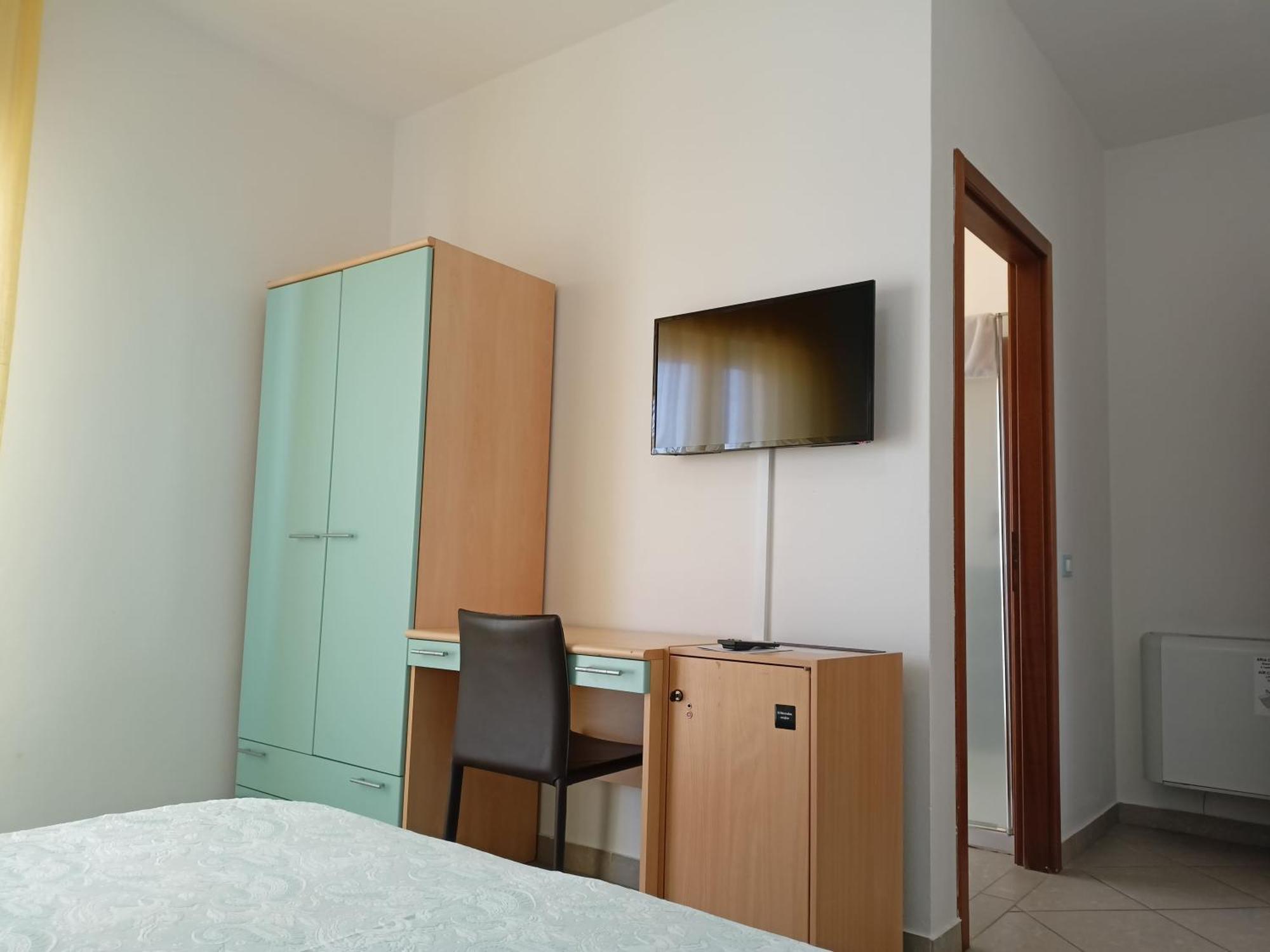 Ariston Imperial Hotel