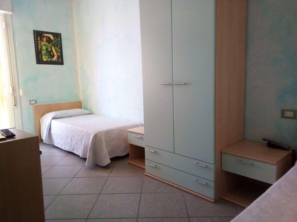Ariston Imperial 3*